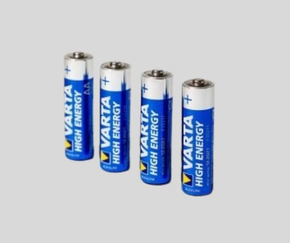 Charge a walkie talkie without a charger 1 Charge a walkie talkie without a charger 1